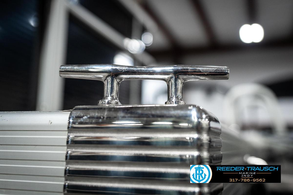 Used 2016 Bennington 20 SLMX