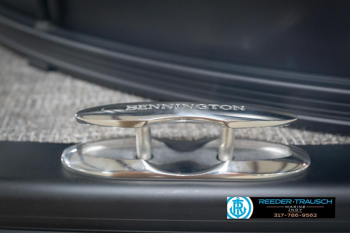 2026 Bennington 22 MFB