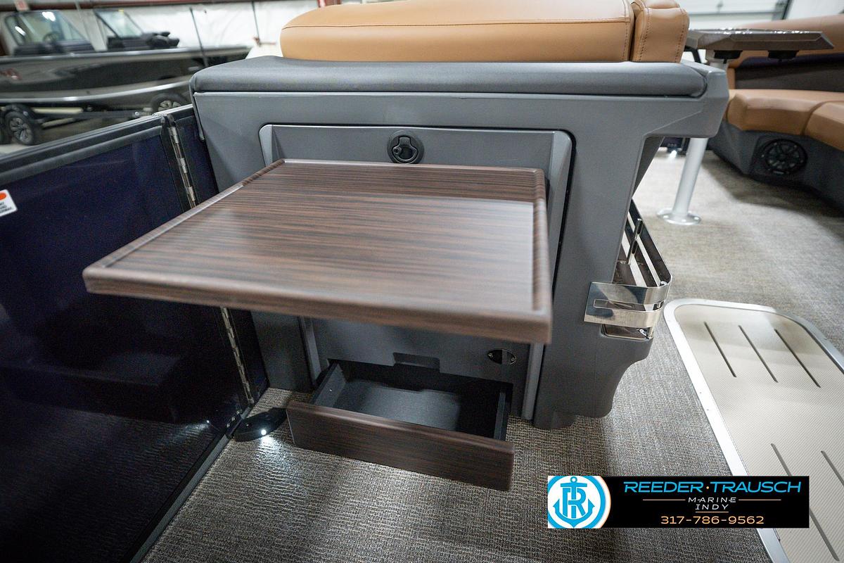 2026 Bennington 24 MFB