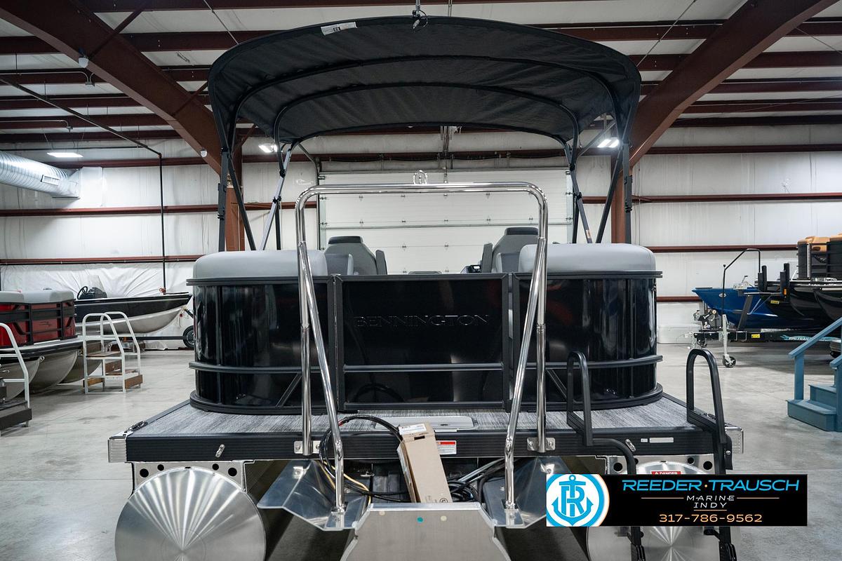 2027 Bennington 22 SSR