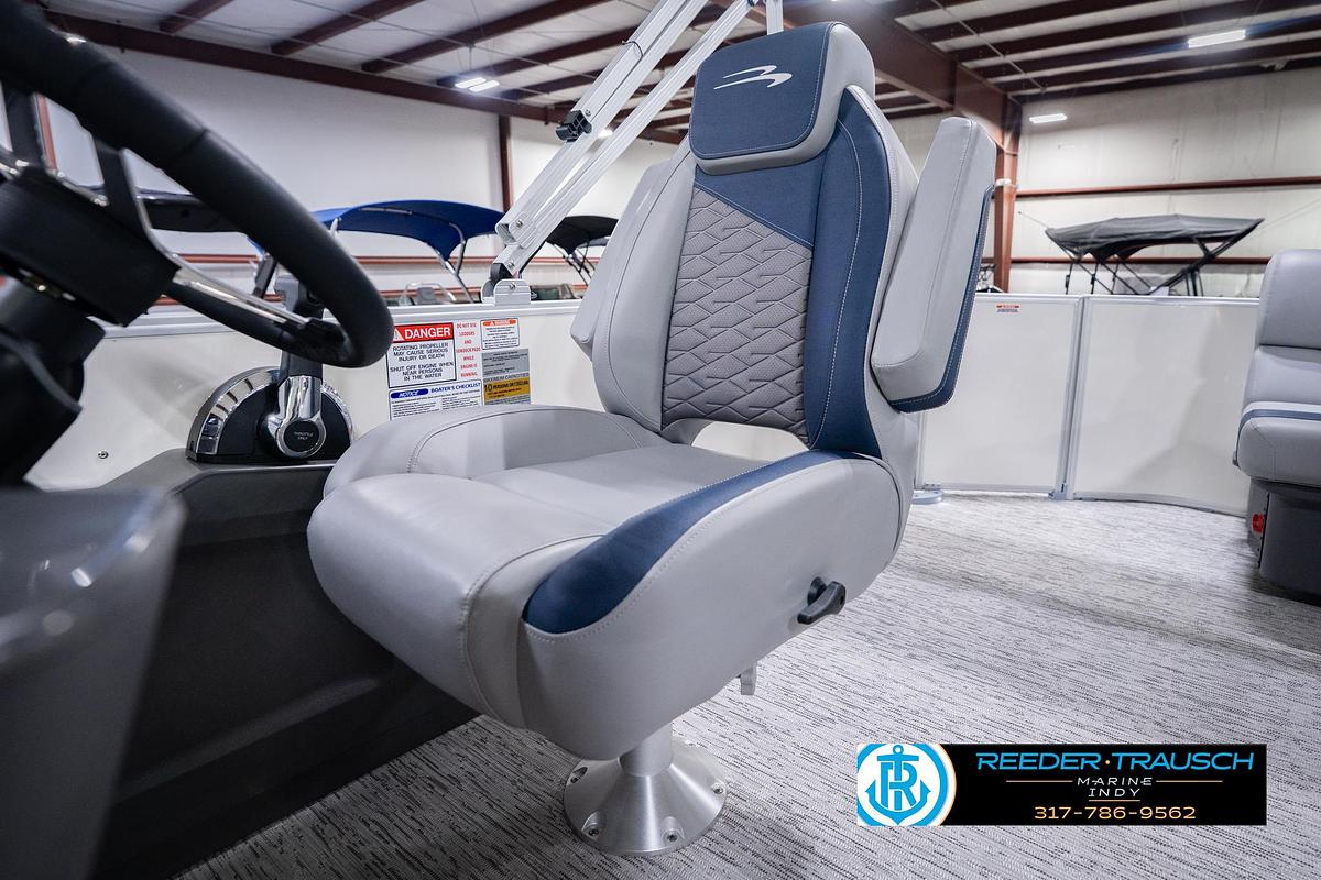 Used 2025 Bennington 22 SLS