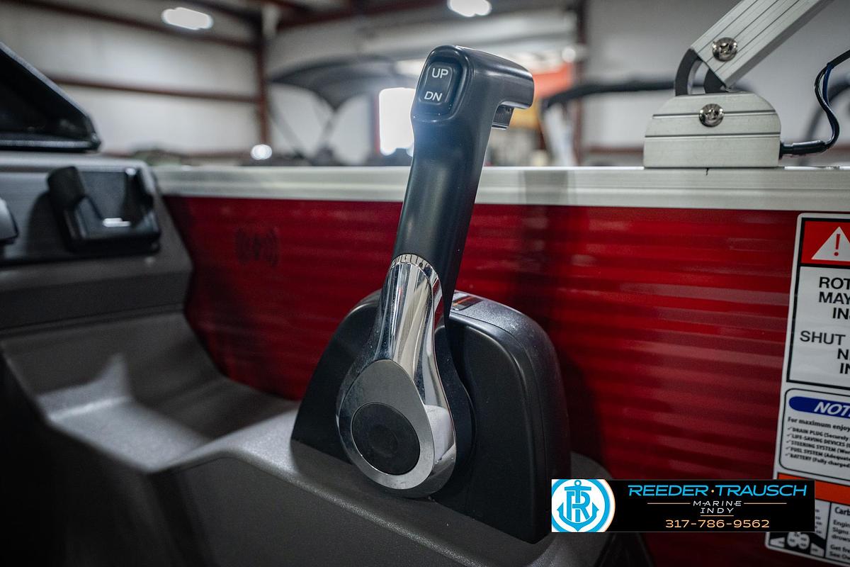 Used 2025 Bennington 20 SLS