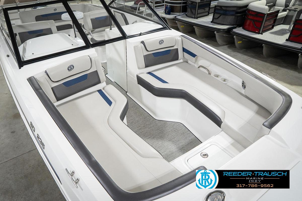 Used 2022 Hurricane 235RD