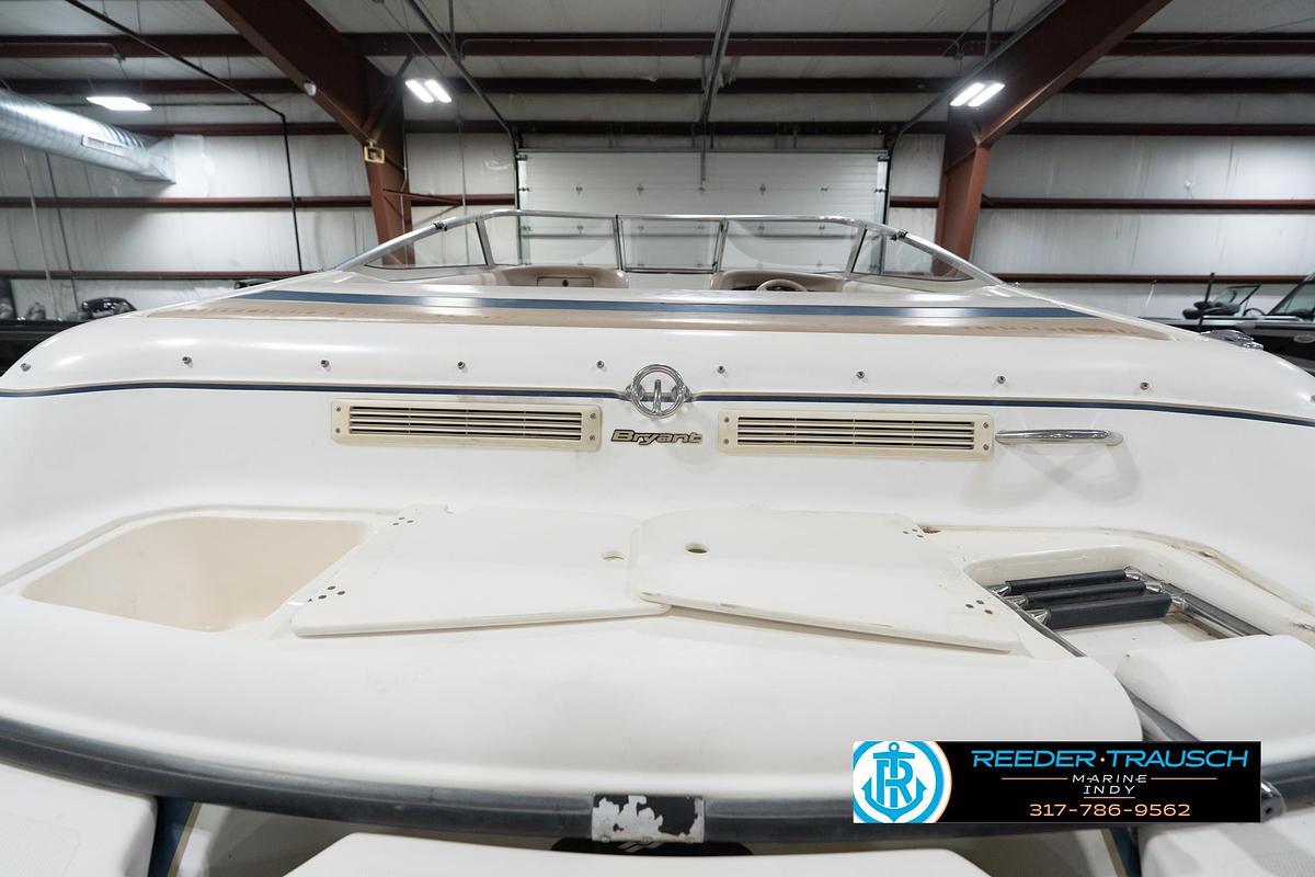 Used 2000 Bryant 196 Limited