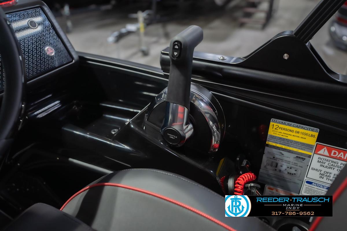 2026 Bennington 24 MSB