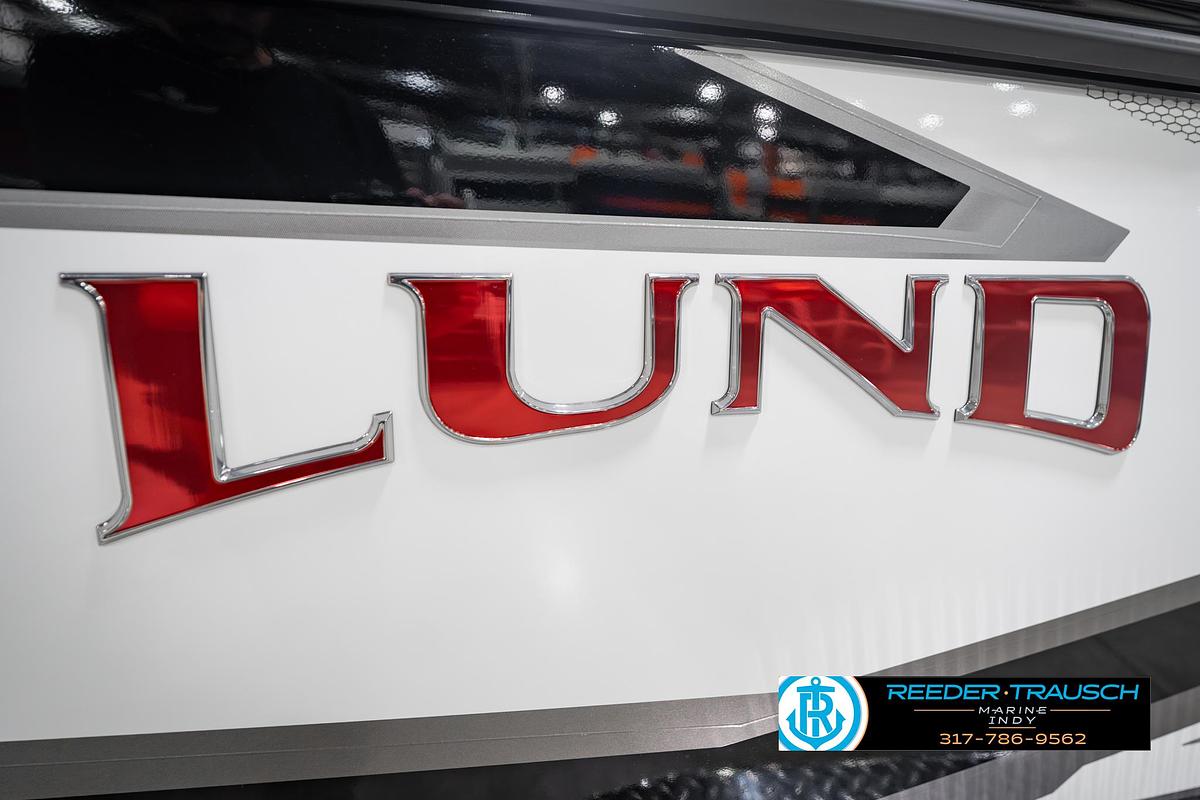 2027 Lund 1975 Tyee