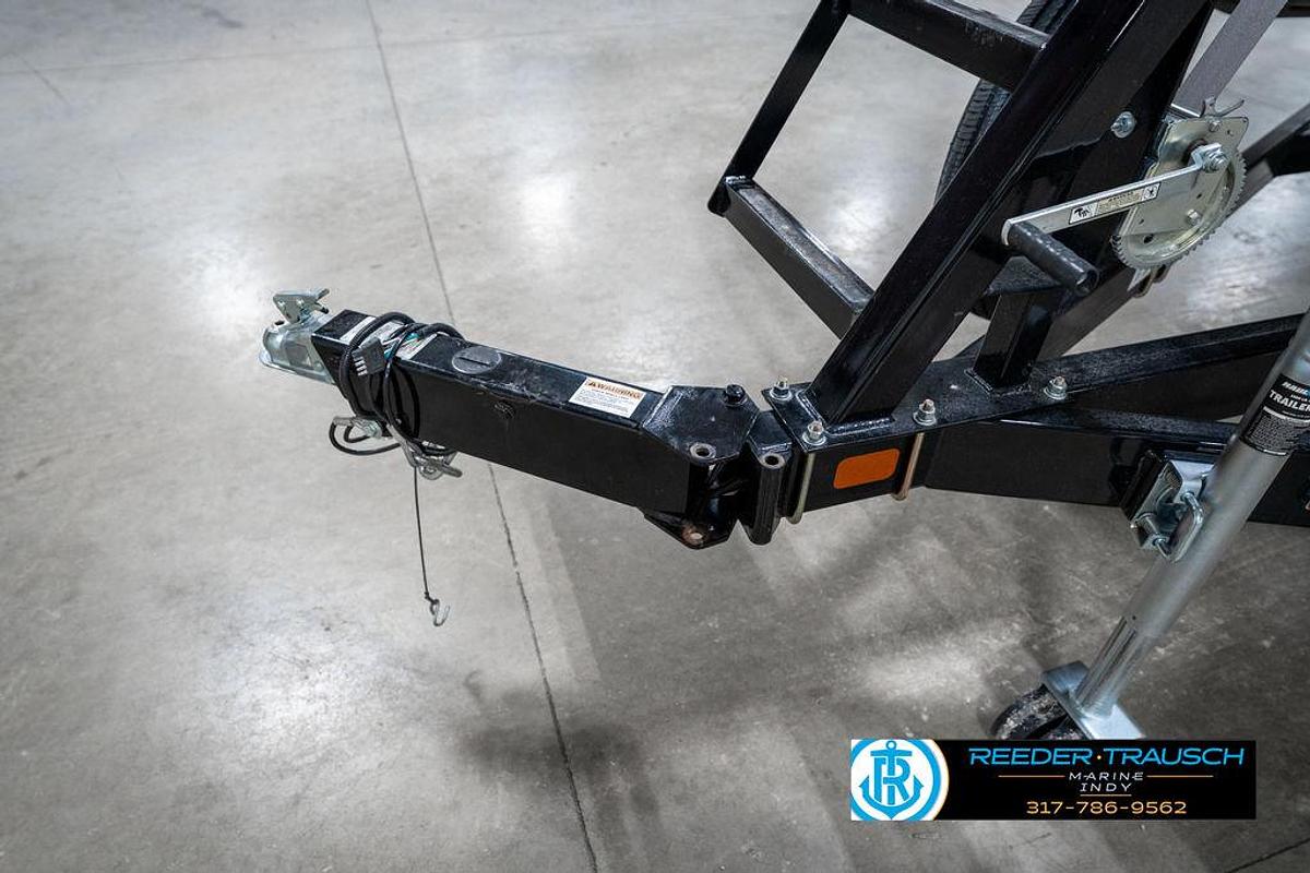 Used 2014 Bennington 25 RCB