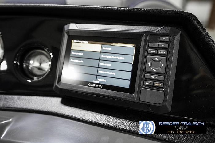 2025 Bennington 22 SLS