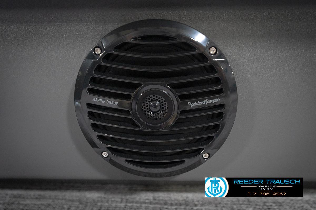 2026 Bennington 23 SLJ