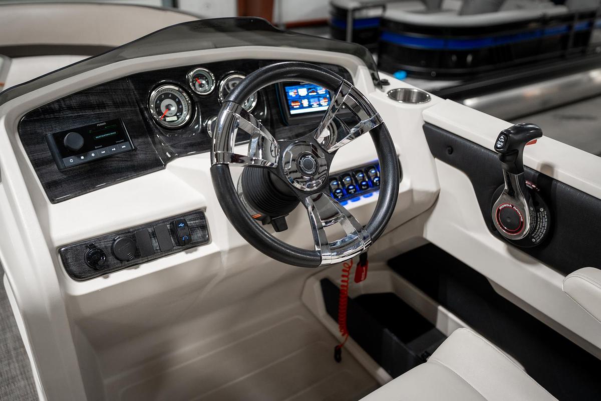 Used 2022 Avalon 2285 LSZ CRB