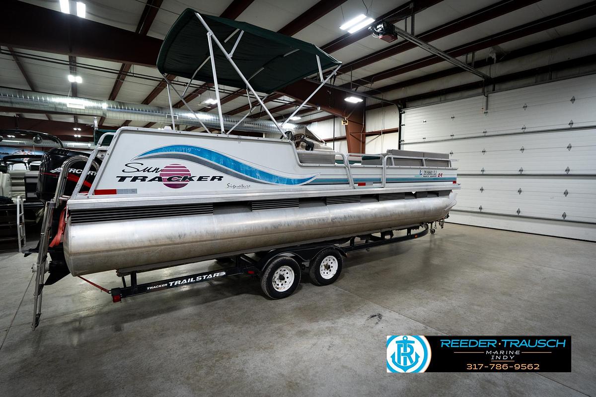 Used 1996 Suntracker Party Barge 24