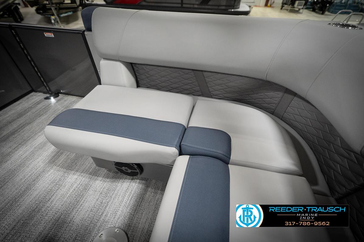 2026 Bennington 23 SLJ