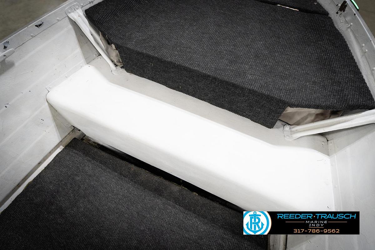 Used 2015 Sylvan 14 DLX