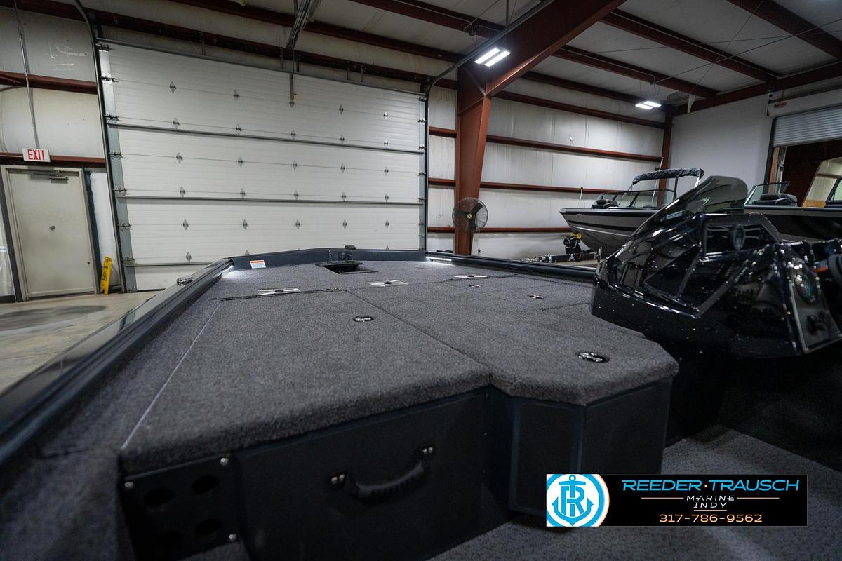 2026 Lund 1775 Renegade