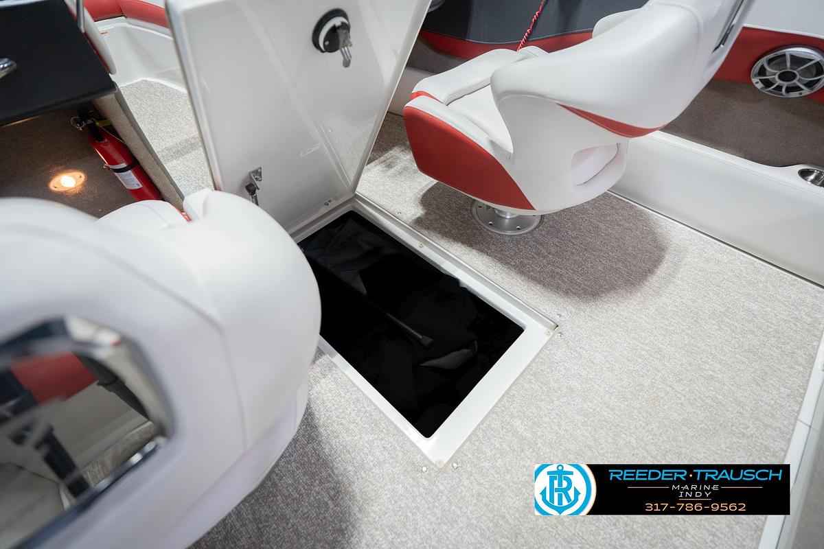 Used 2019 Crownline 215 SS
