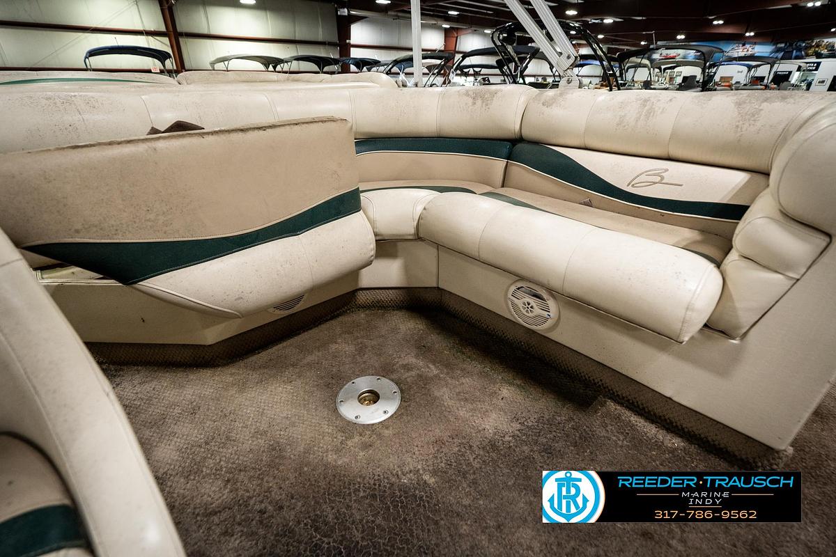 Used 2000 Bennington 2275 LX