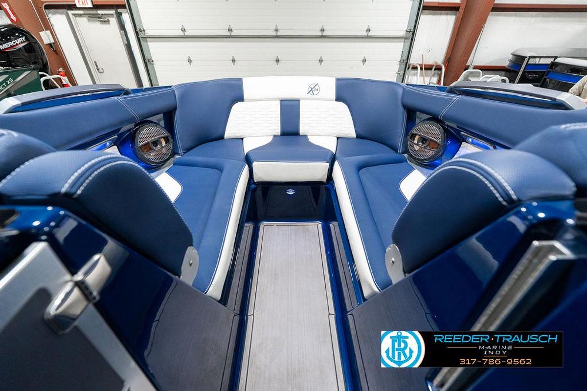 Used 2023 Mastercraft X24