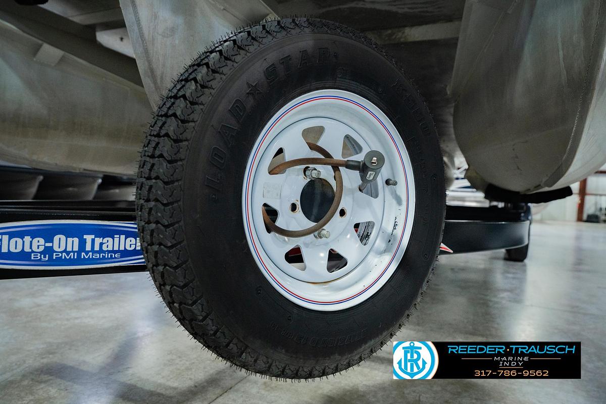Used 2016 Crest 250 SLR2