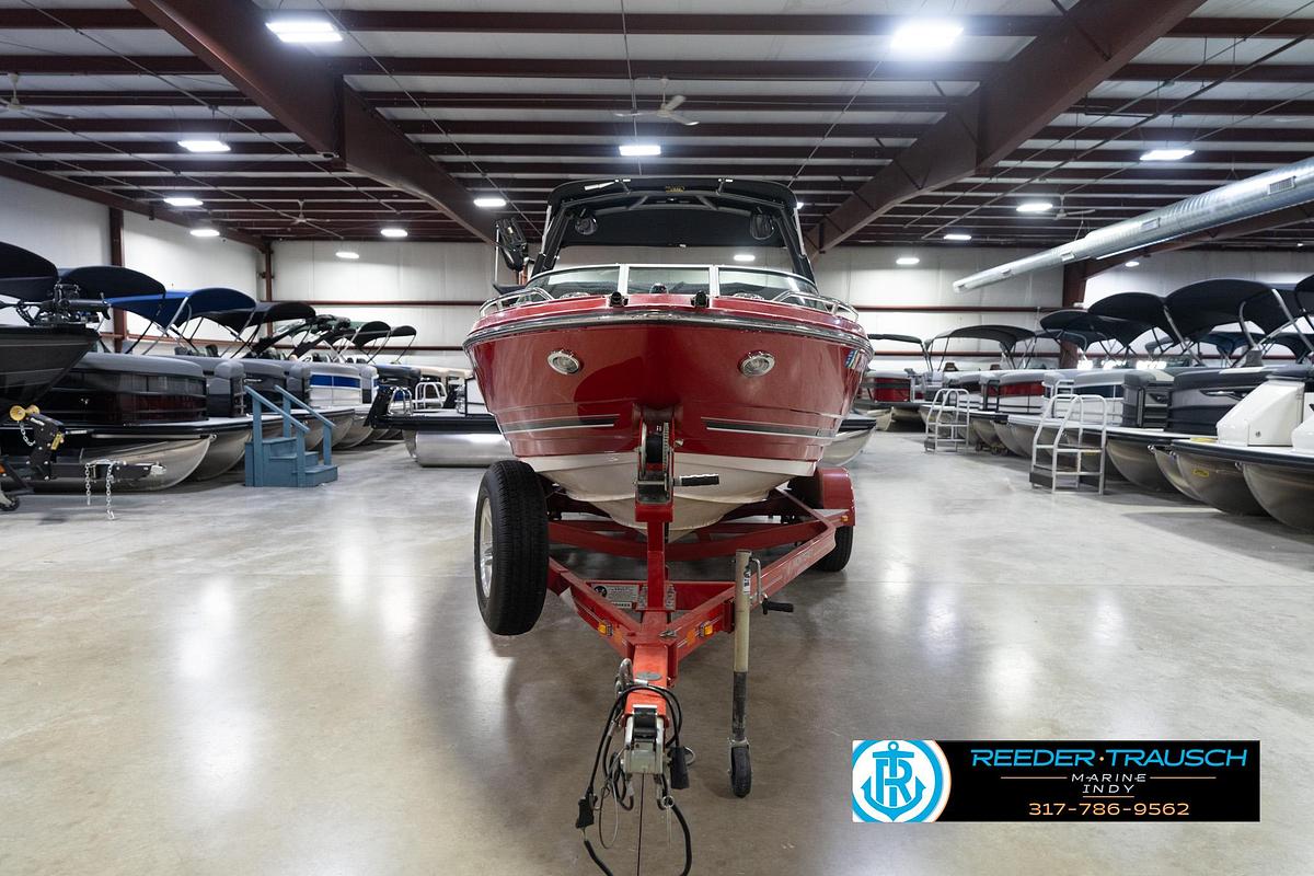Used 2014 Monterey 204 FS