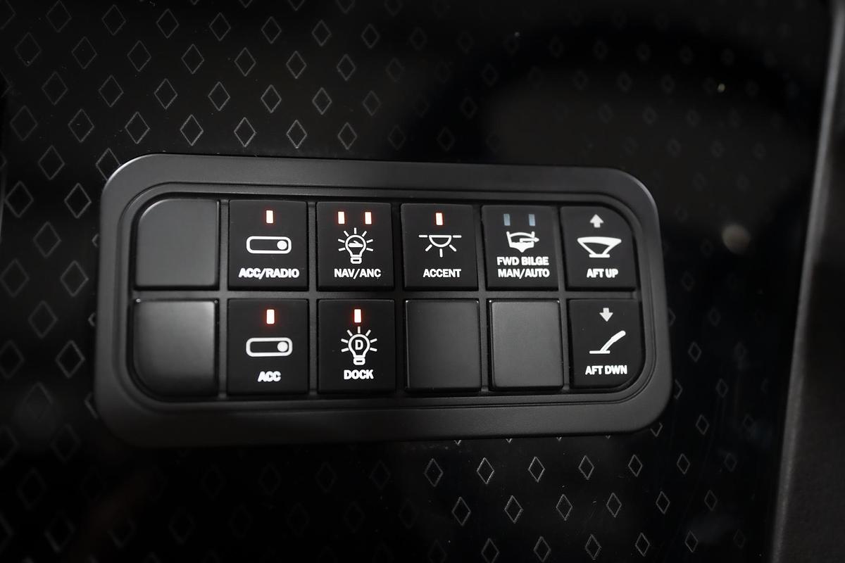 2026 Bennington 22 MSB