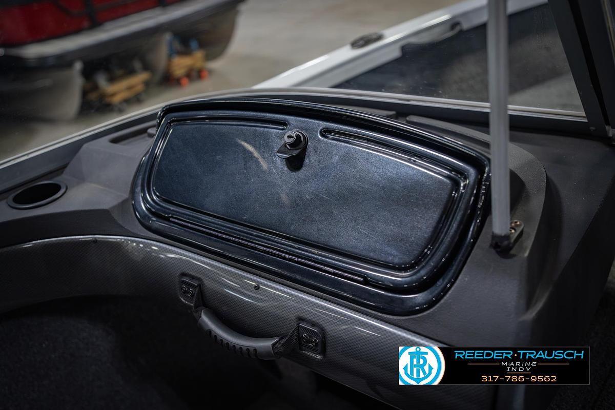 Used 2022 Crestliner 1650 Fish Hawk SE