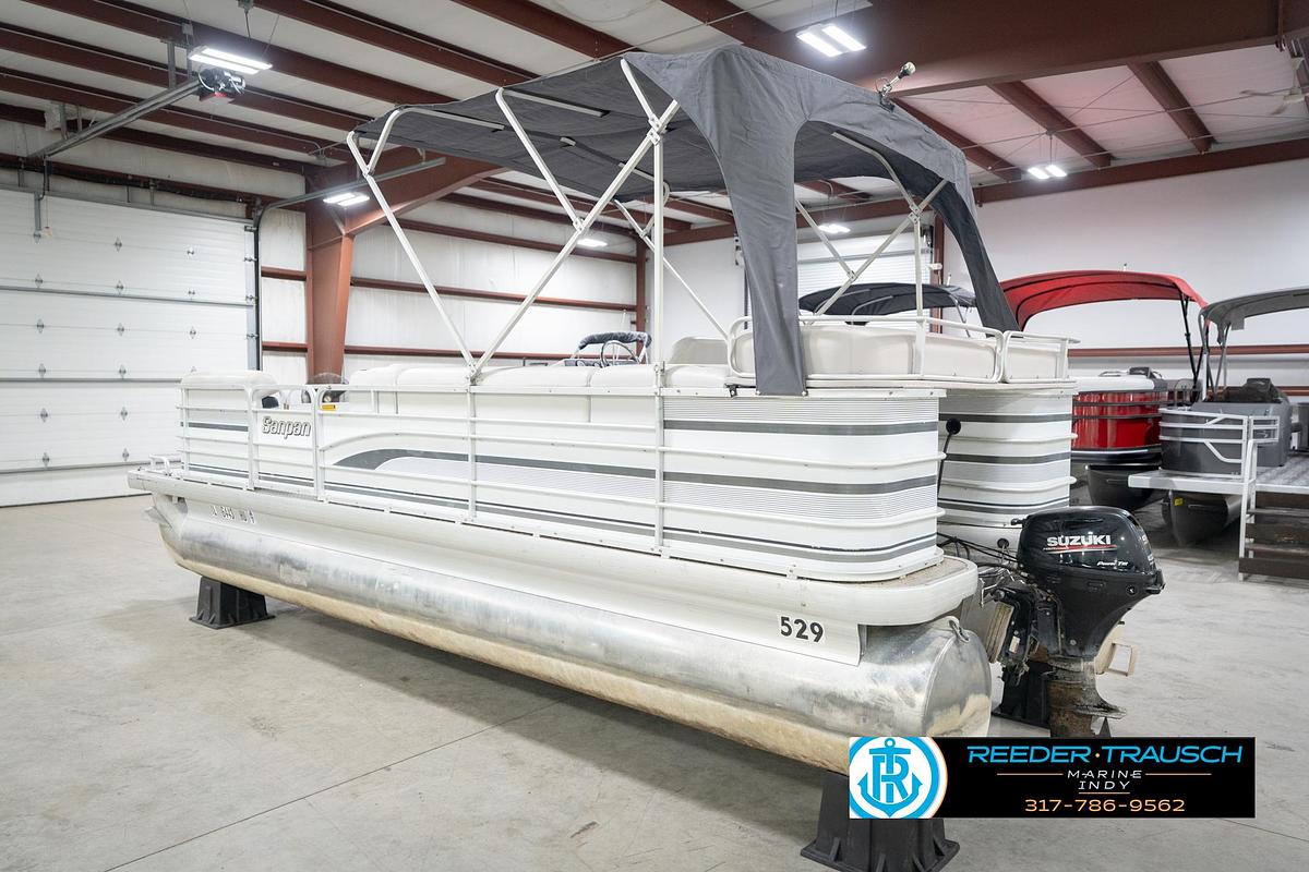 Used 1991 Godfrey Sanpan SP 2200