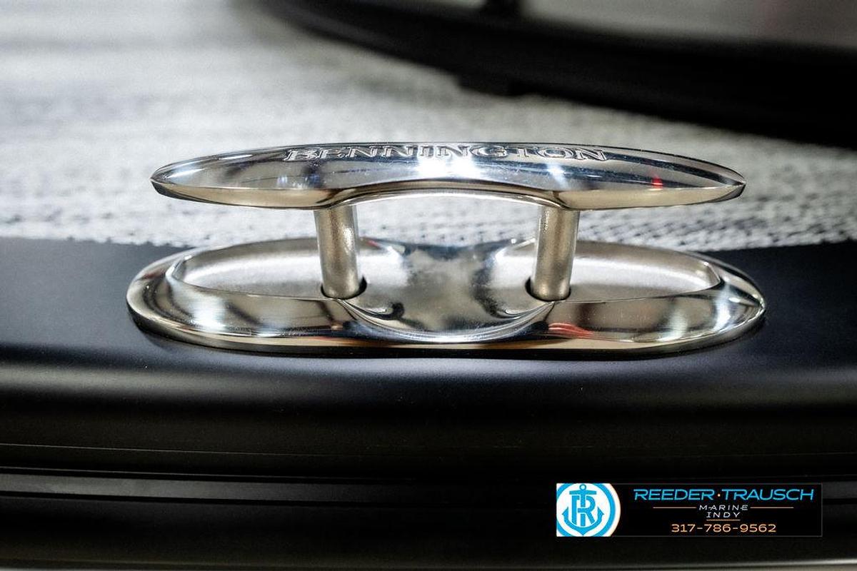 2025 Bennington 24 MSB