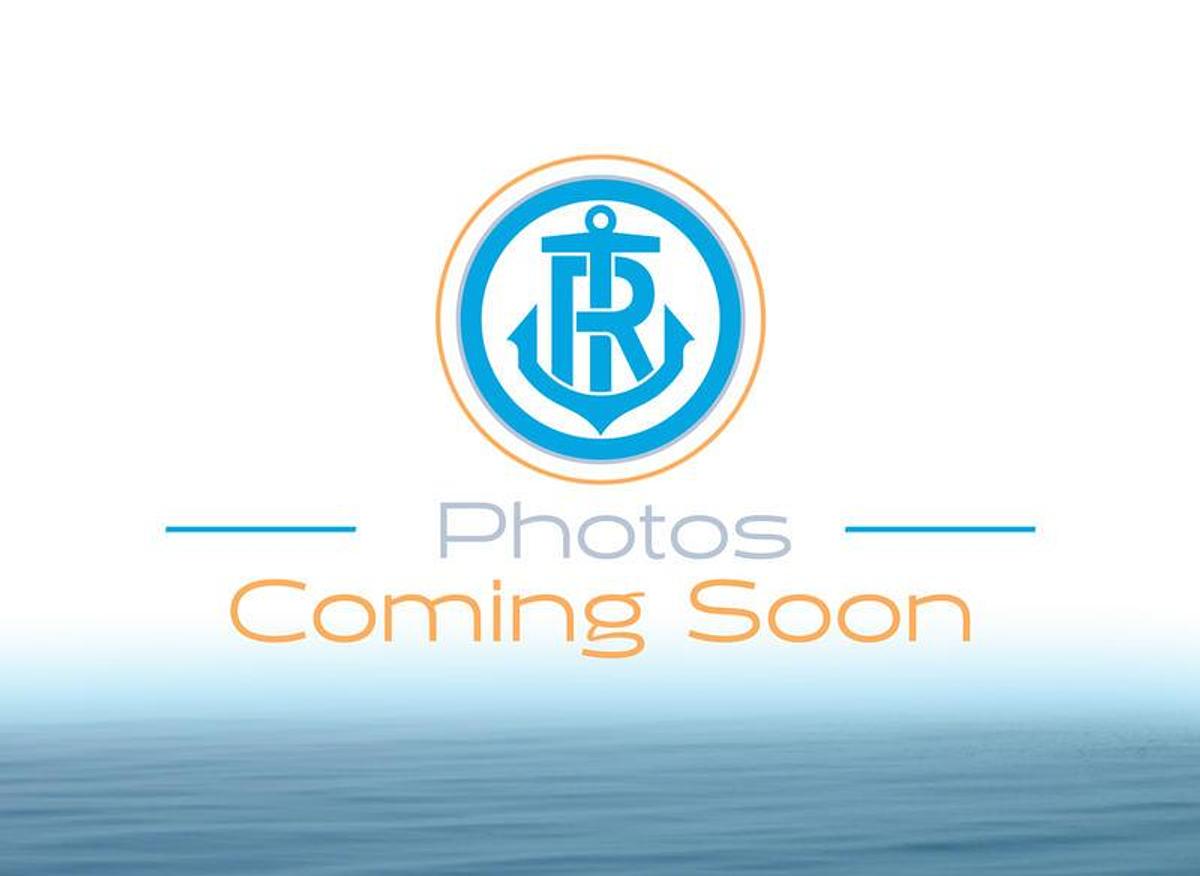 Used 2005 Bennington 2050 RL