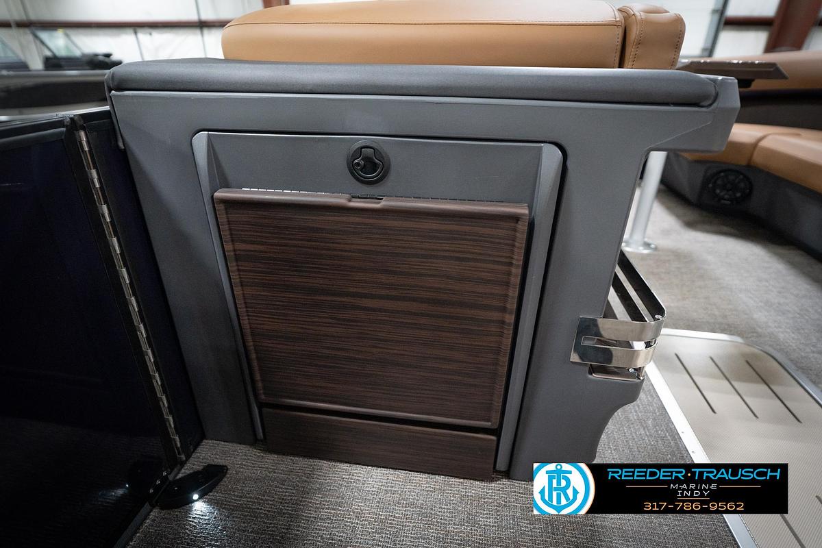 2026 Bennington 24 MFB