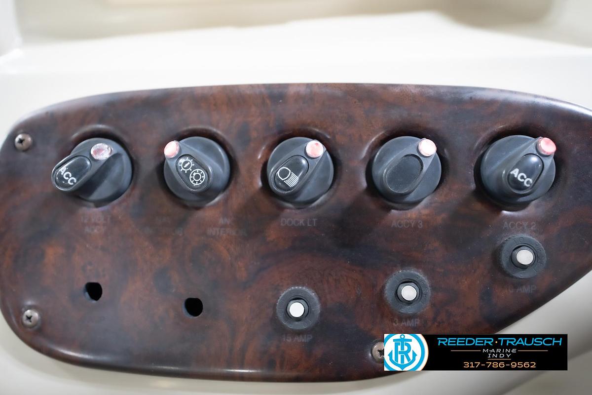 Used 2003 Bennington 2050 RL