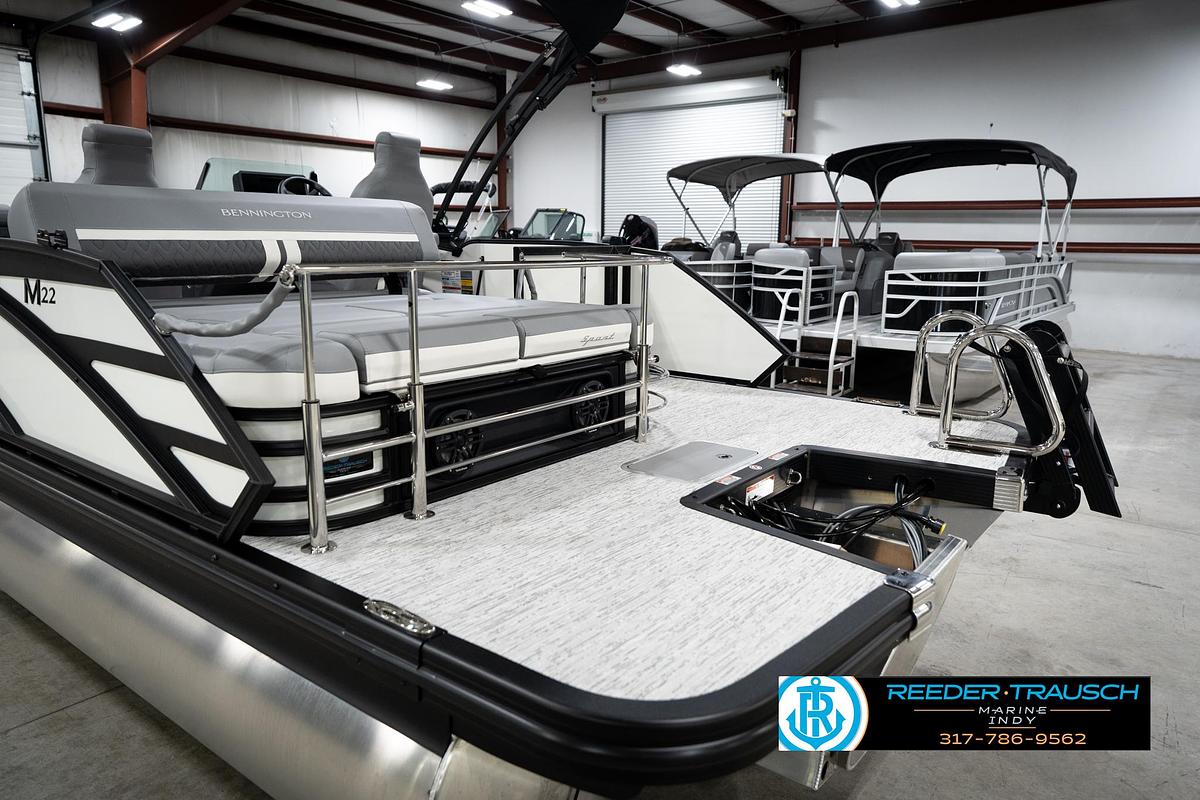 2026 Bennington 22 MSB