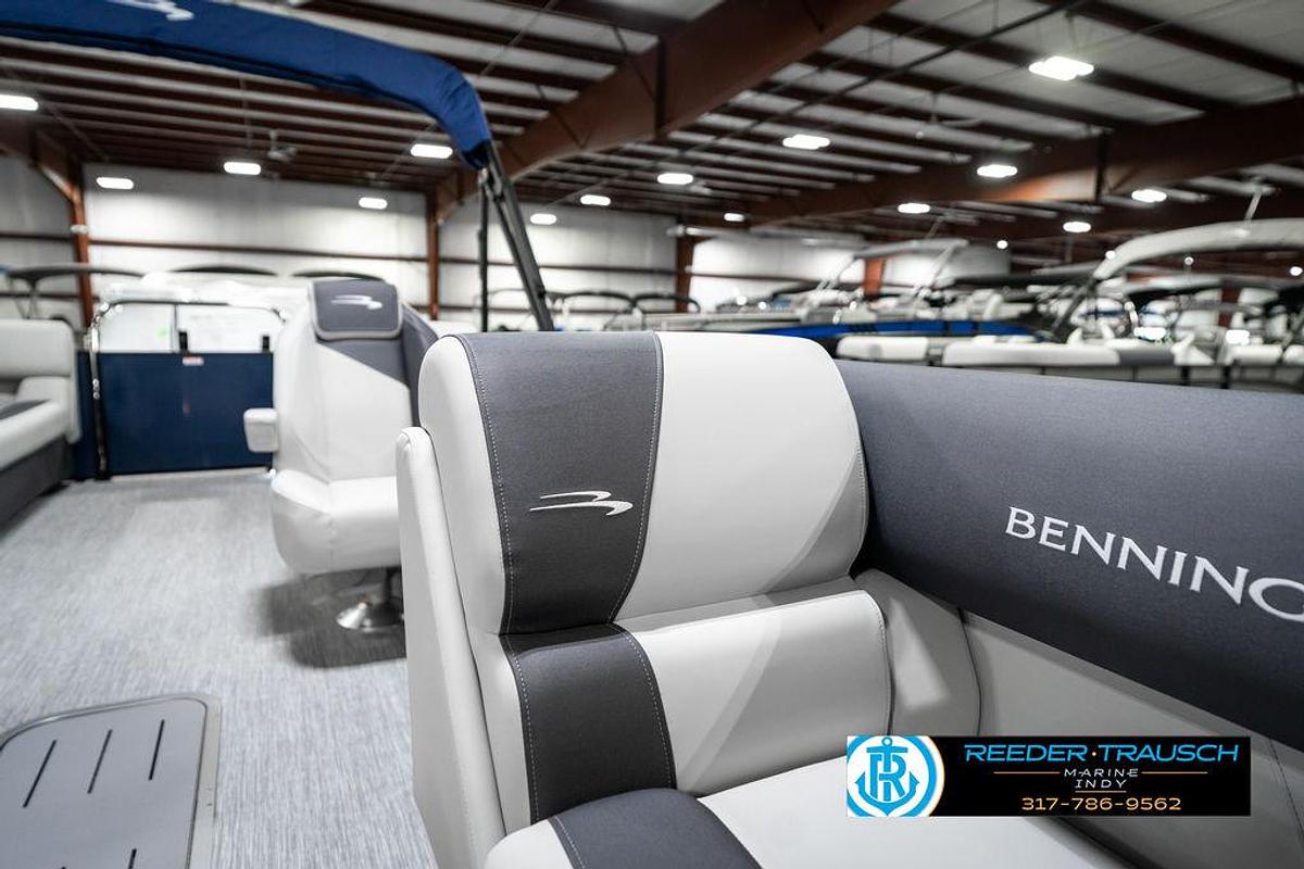 2025 Bennington 22 SSR