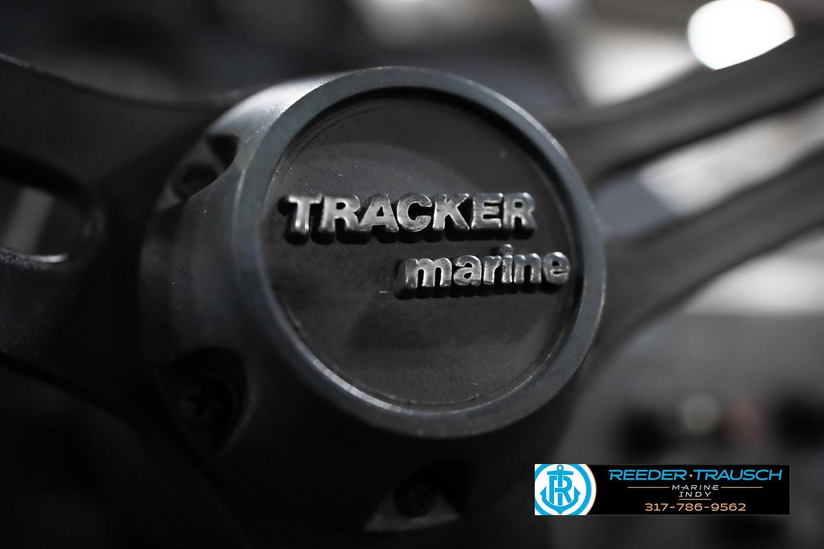 Used 1992 Sun Tracker Party Barge 24