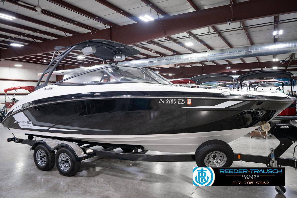 Used 2018 Yamaha AR240