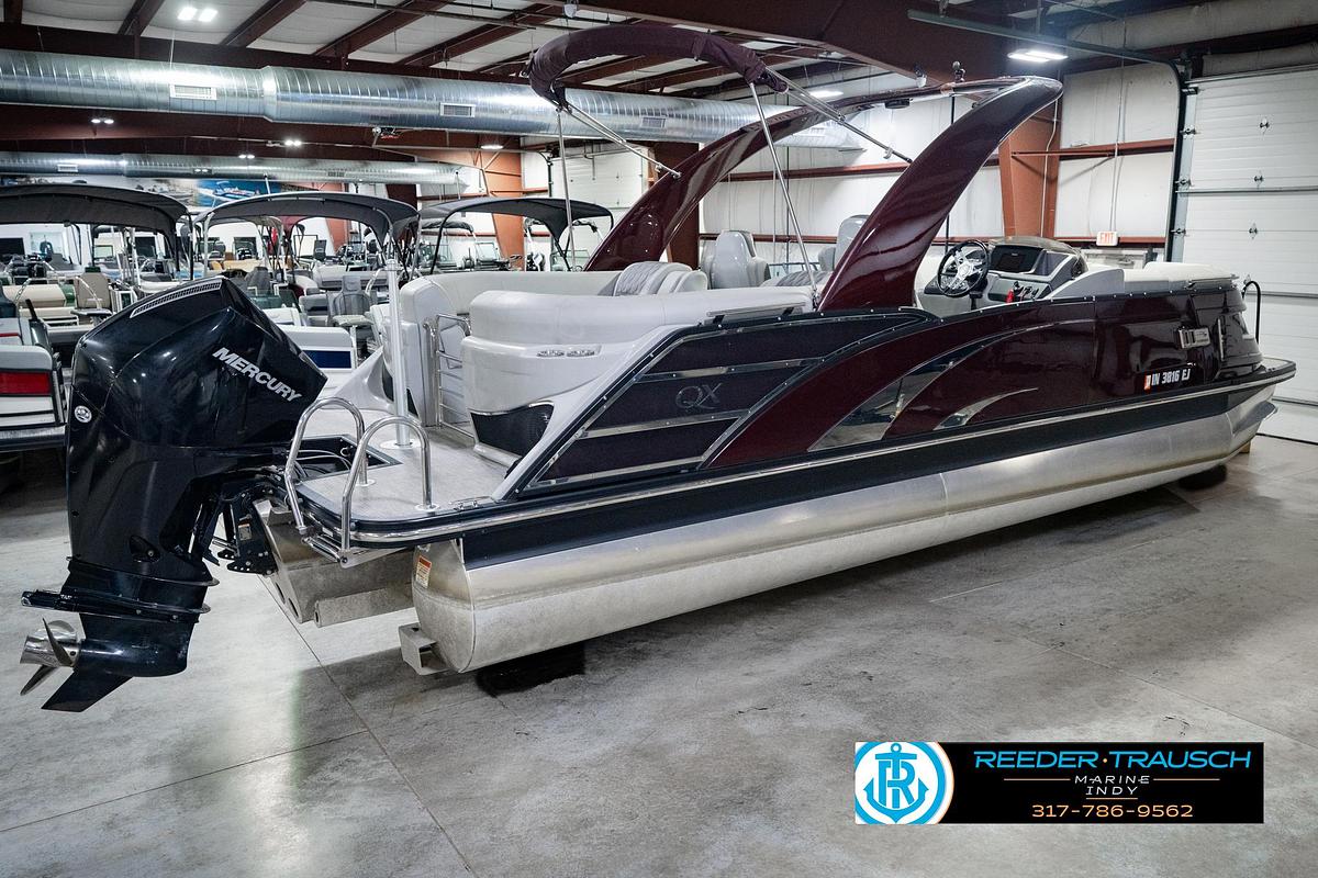 Used 2022 Bennington 23 QXFBA