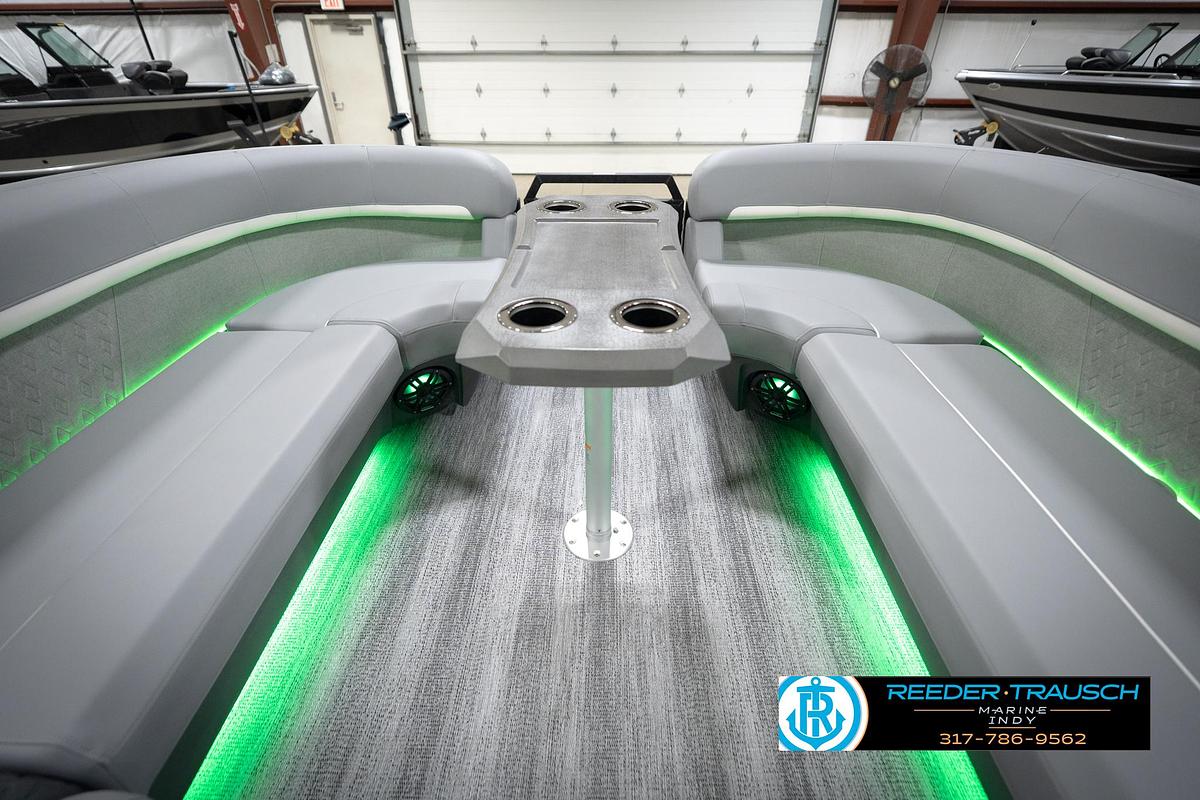 2026 Bennington 24 MFB