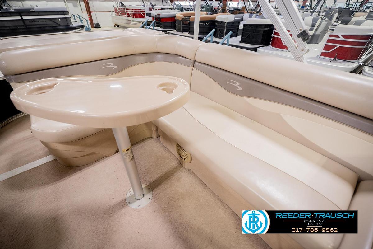 Used 2010 Bennington 22 SLI