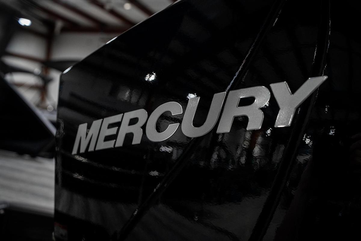 2025 Bennington 24 MSB