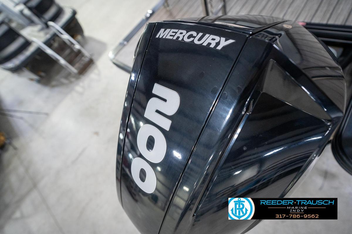 Used 2020 Harris Solstice