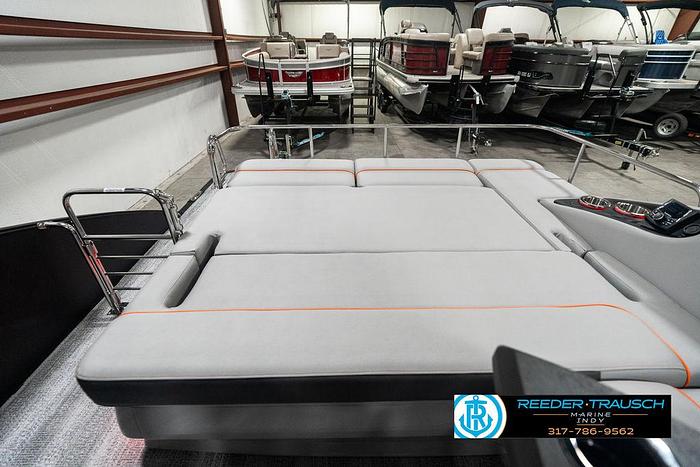 2025 Bennington 23 RSB