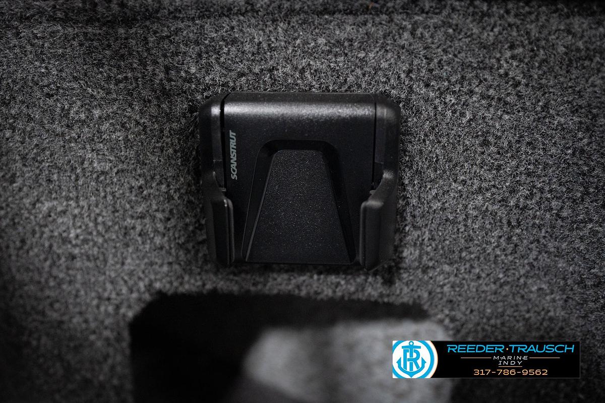 2026 Lund 1775 Impact XS