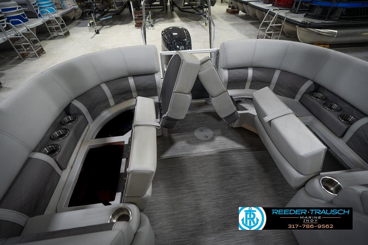 Used 2023 Bennington 22 LSR