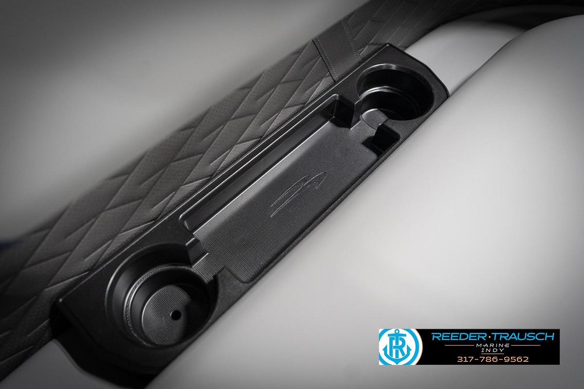 2026 Bennington 23 SLJ