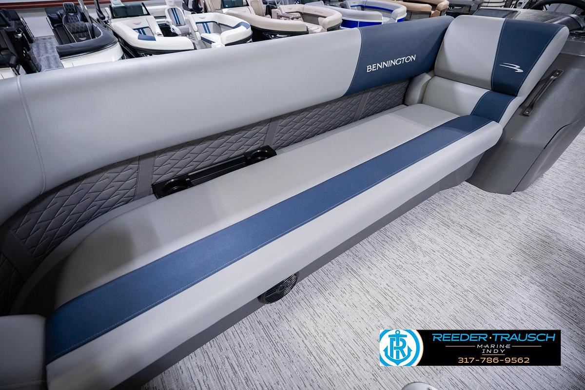 Used 2025 Bennington 22 SLS