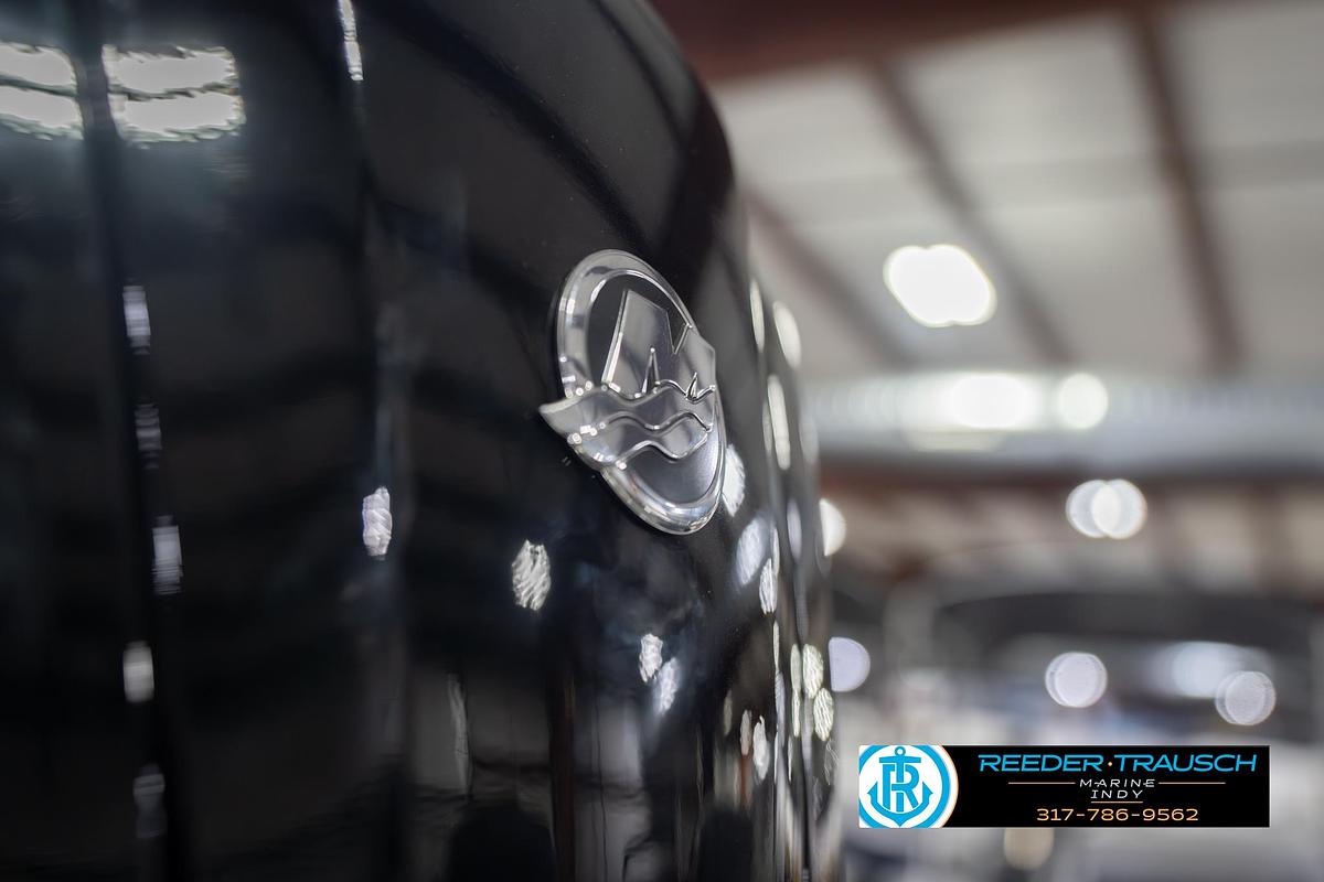 2026 Lund 1775 Impact XS