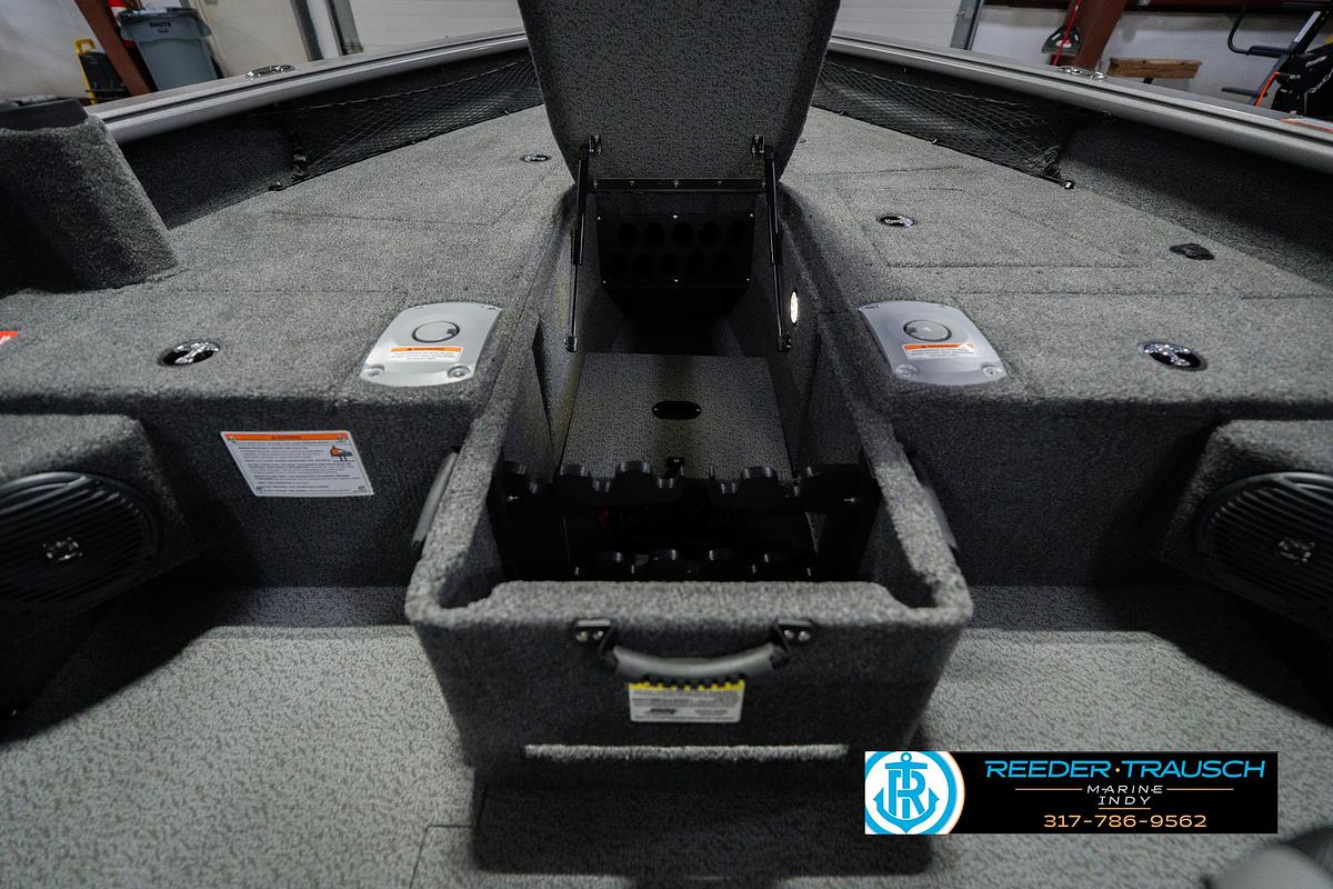 2026 Lund 1875 Pro Guide