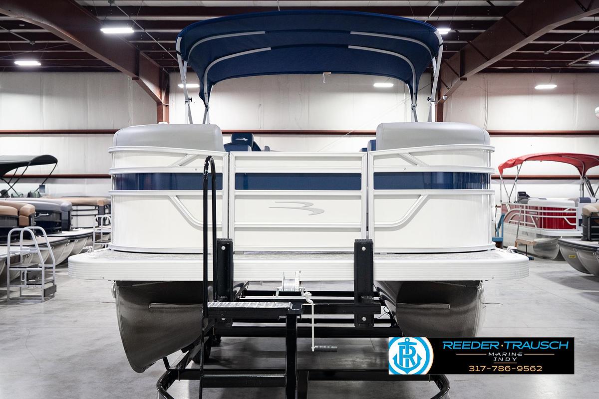 Used 2025 Bennington 22 SLS