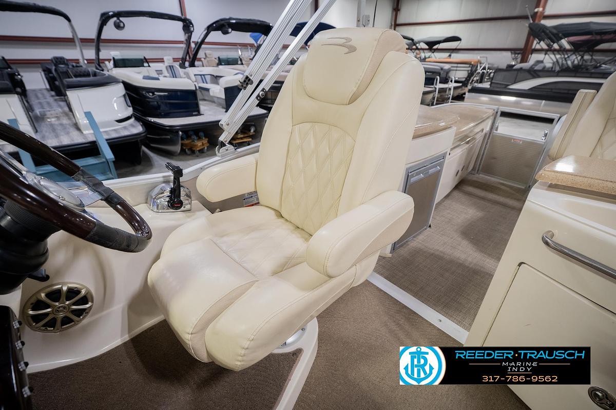 Used 2013 Bennington 2550 RBR