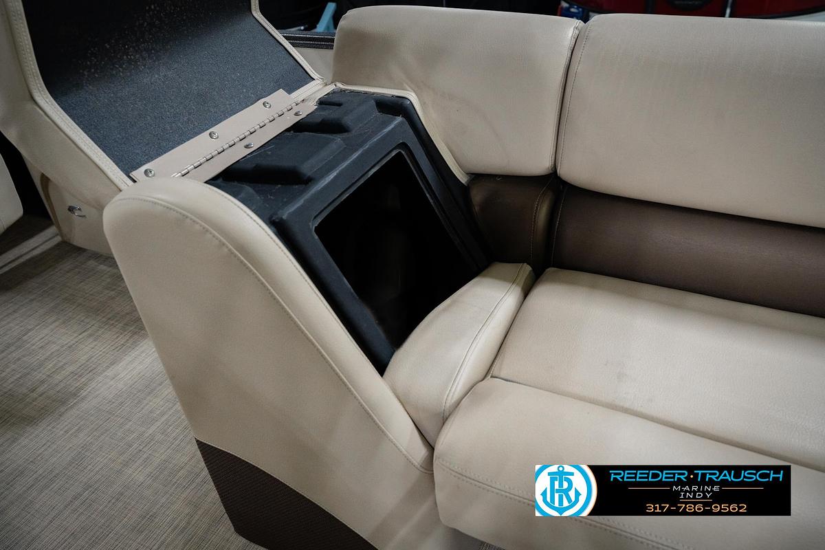 Used 2016 Crest 250 SLR2