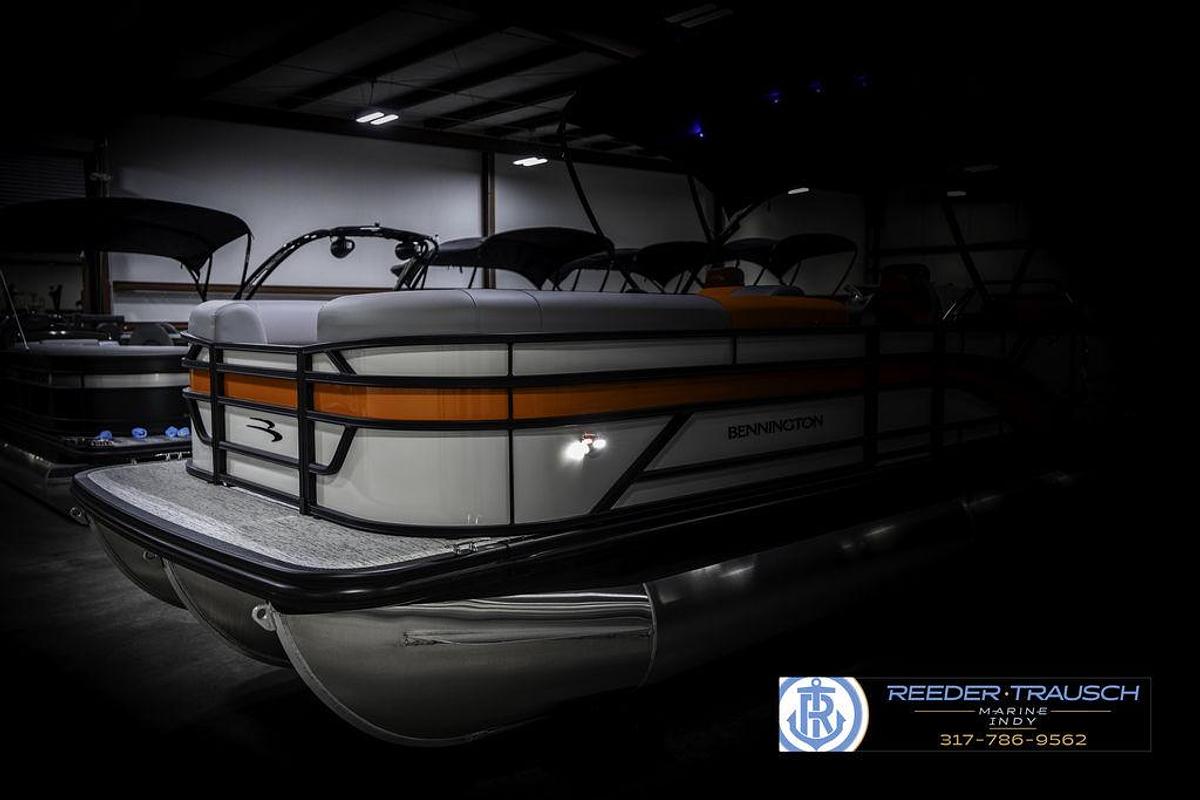 2025 Bennington 21 SSR